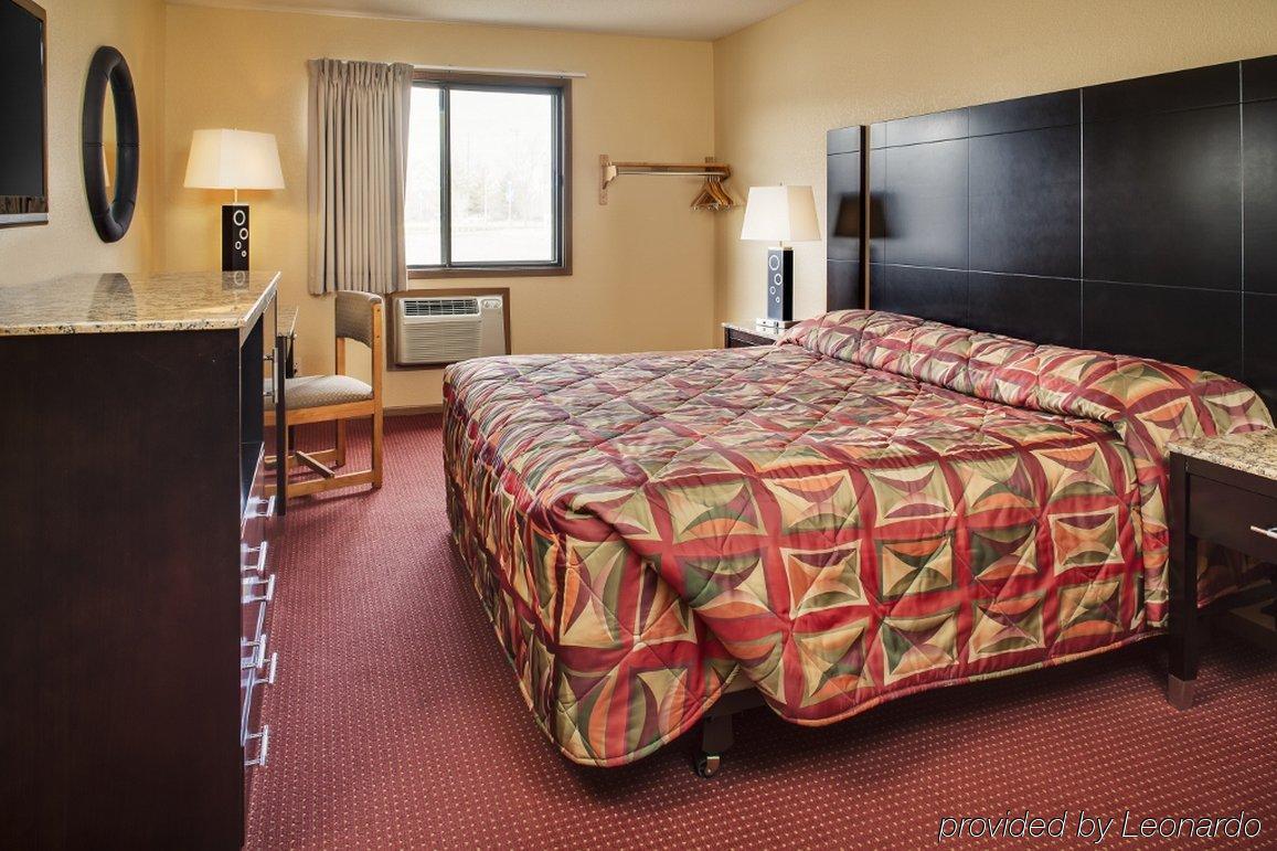 Heartland Inn Coralville Esterno foto
