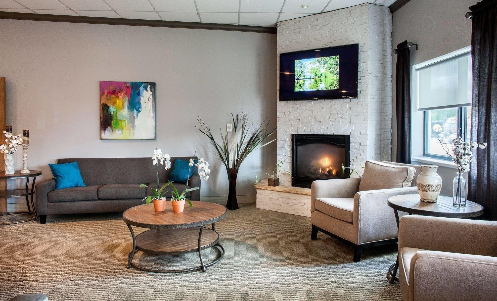 Heartland Inn Coralville Esterno foto