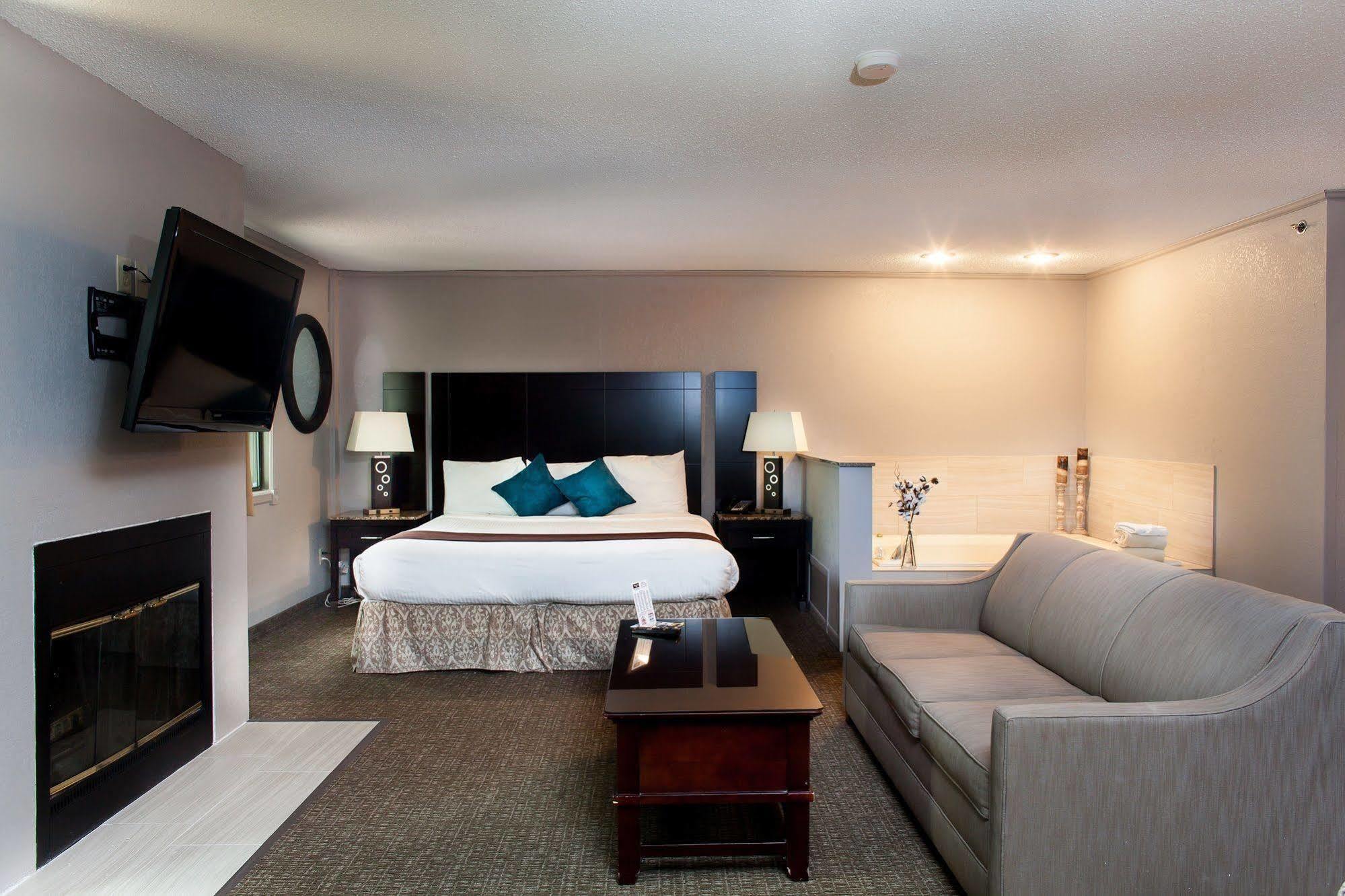 Heartland Inn Coralville Esterno foto